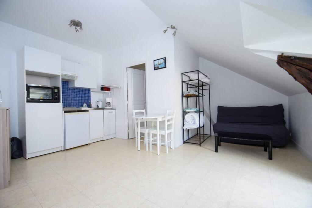 Studio Au Coeur De Cancale Sur Le Port De La Houle Екстериор снимка